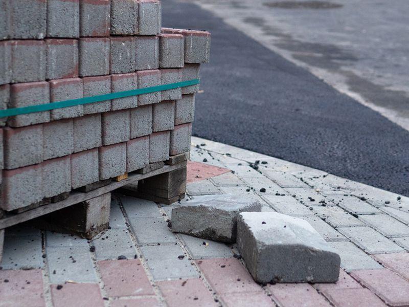 Palety z kostką brukową